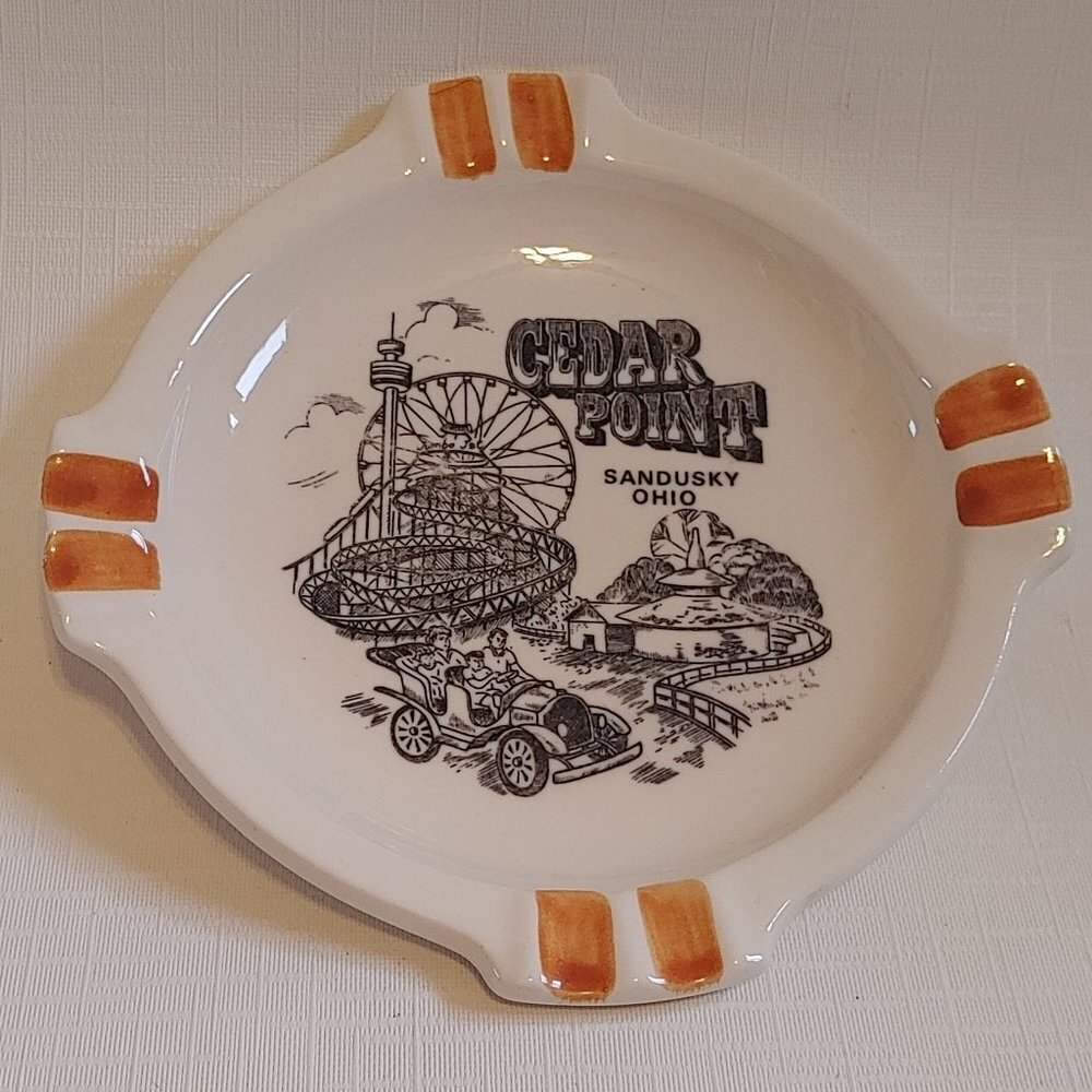 VINTAGE CEDAR POINT Sandusky Ohio Ashtray Ceramic Made in Japan LAKE ERIE